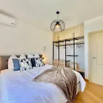 Feel The Spirit Apartment